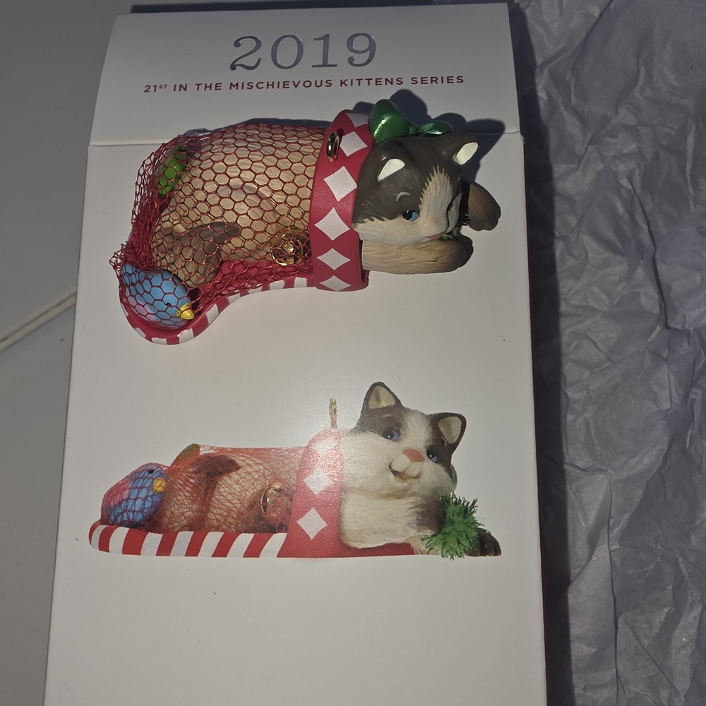Mischievous Kittens Series Cat Ornament